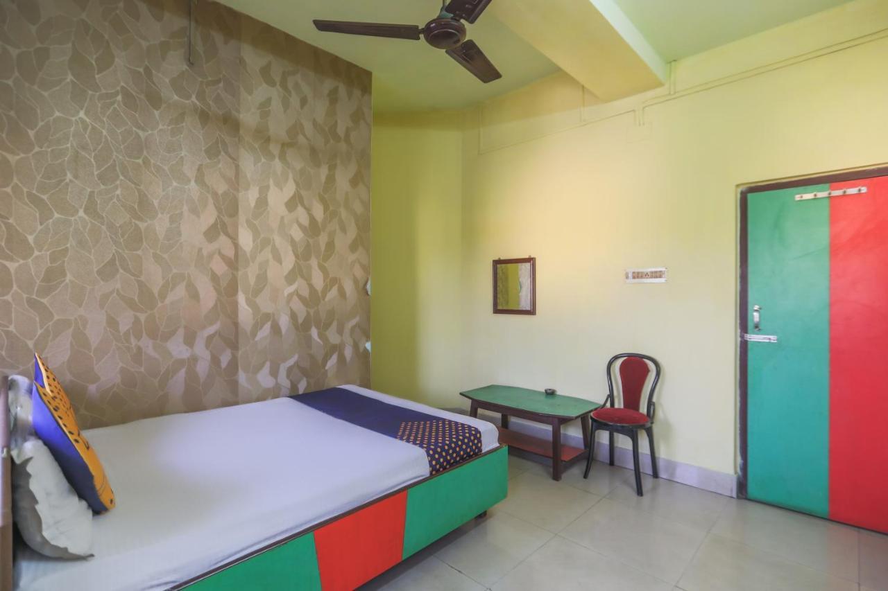 Spot On 10470 Hollywood Joka Hotel Bhasa Exterior photo